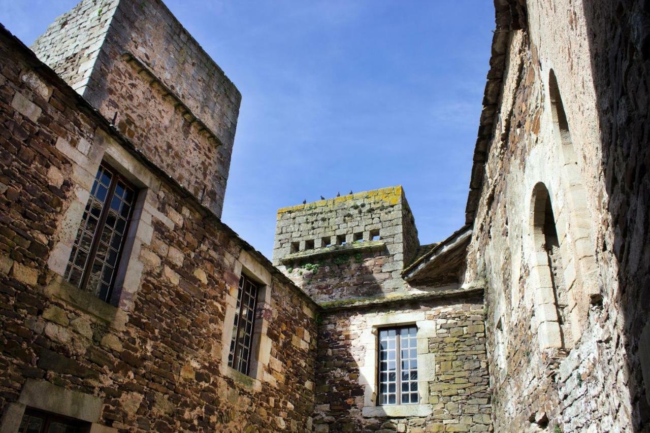 Chateau De Latour Sur Sorgue Marnhagues-et-Latour エクステリア 写真